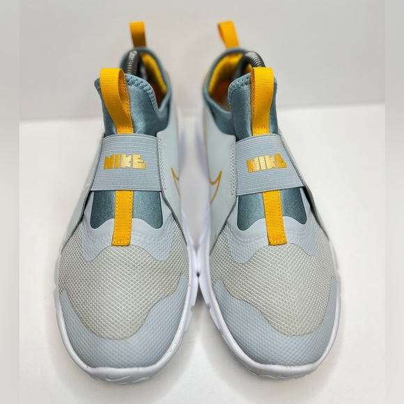 Nike Flex Runner 2 GS Big Kids Sz 6Y/Womens 7.5 DJ6038-409 Aura/Univ. Gold Nice! - Picture 4 of 15
